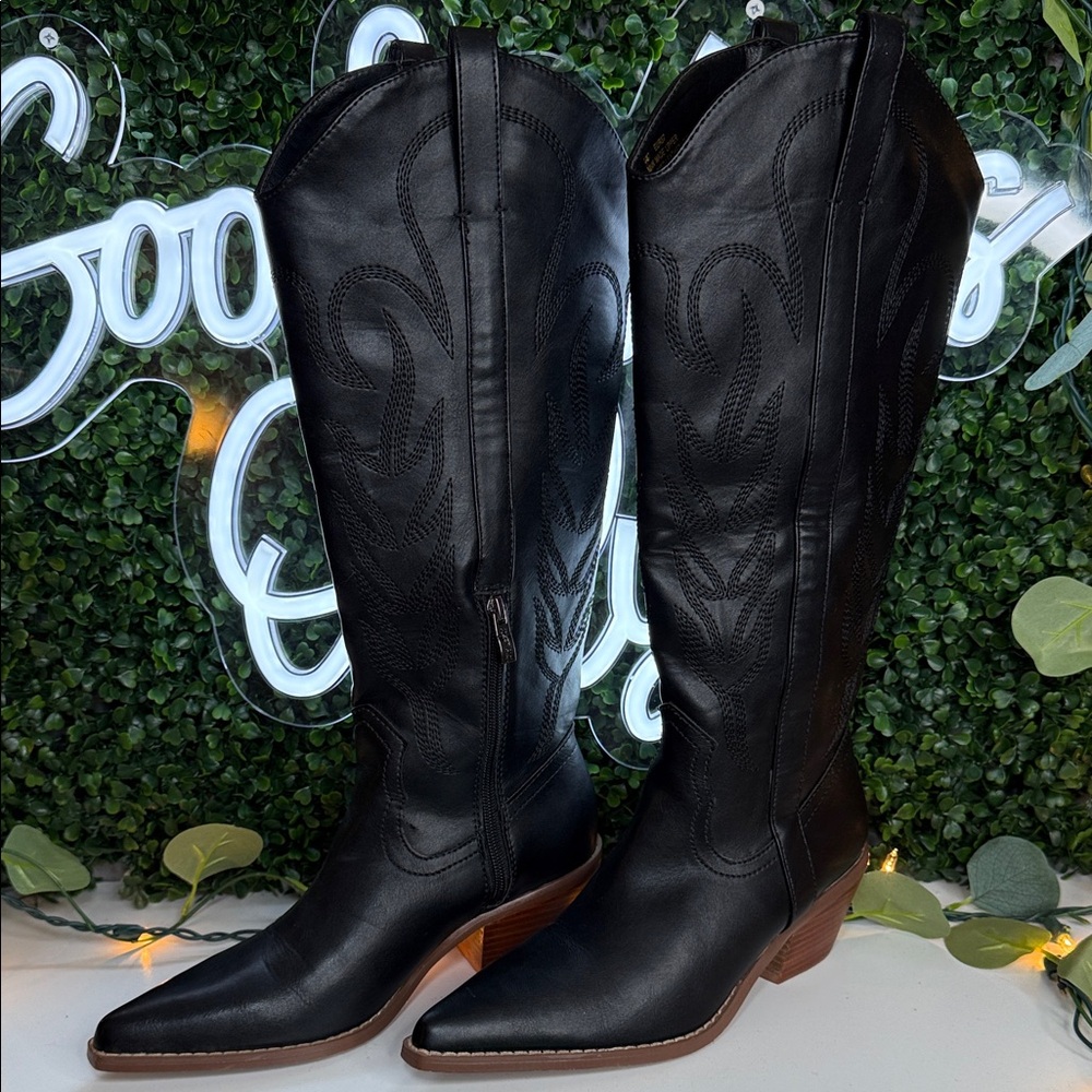 Black Western Boots
